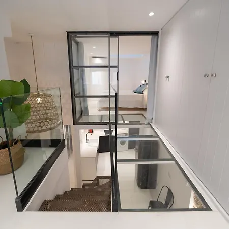 1 Bedroom In Apartment